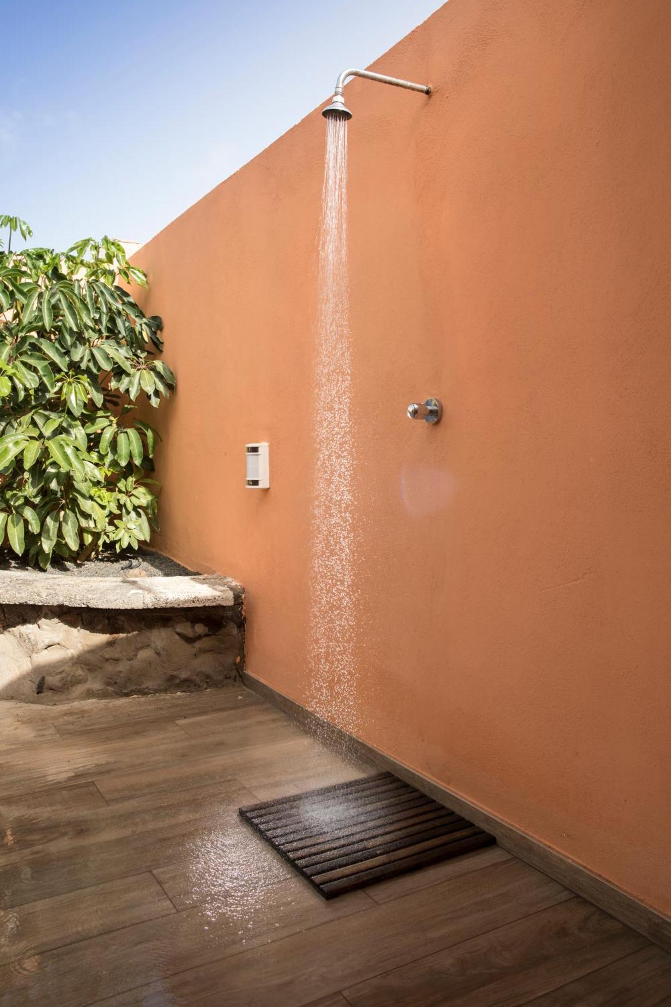 Villa Jacuzzi & Barbecue La Oliva Bagian luar foto
